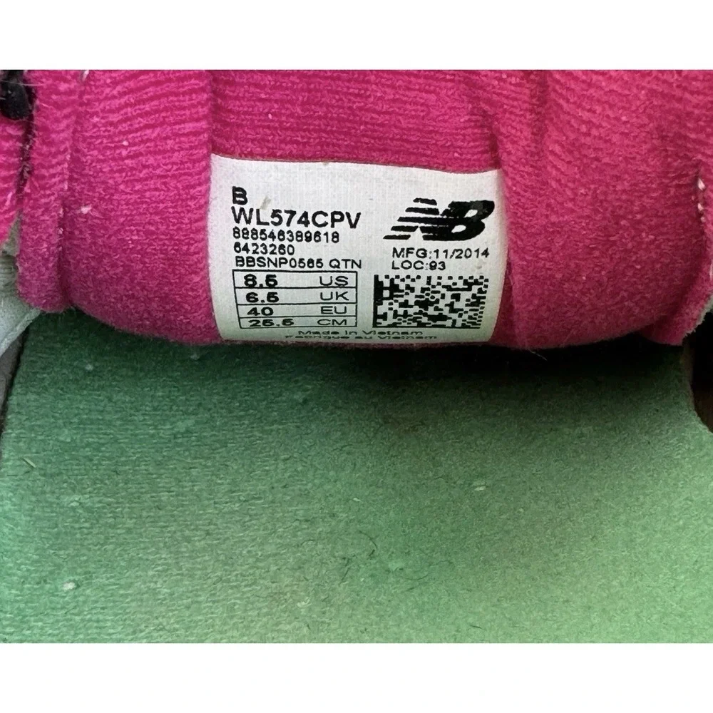 New Balance Sneakers Womens Size 8.5 Classic 574 Red Green Casual Shoes WL574CPV - Picture 5 of 12